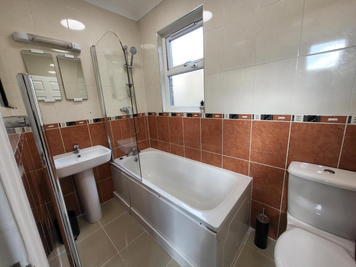 Tooting Bec Central Apartment By London Tube Extérieur photo